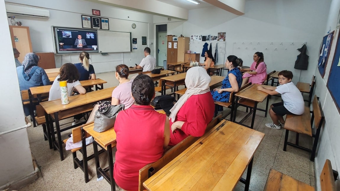 SENE BAŞI ÖĞRETMENLER KURULUMUZU GERÇEKLEŞTİRDİK...